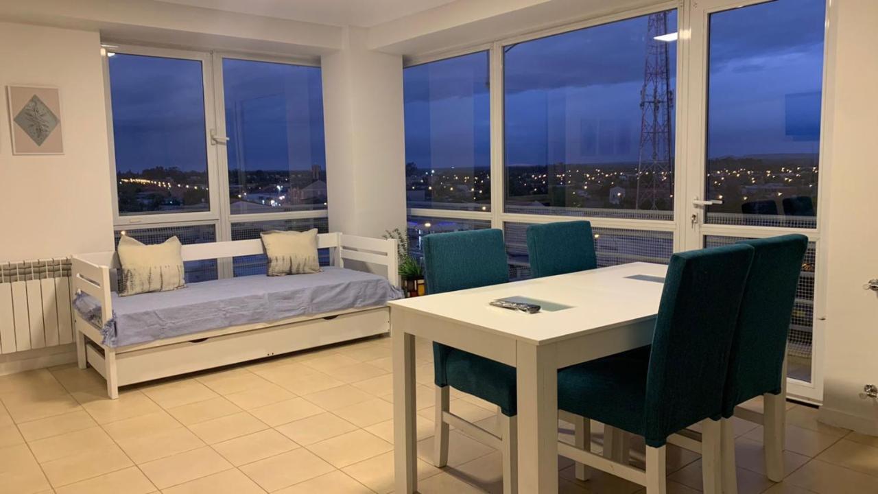 Jardines De Esmeralda Cipolletti Apartment Bagian luar foto
